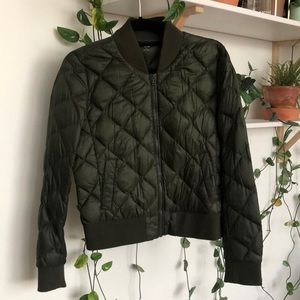 Uniqlo Ultra Light Down Women’s Bomber Jacket